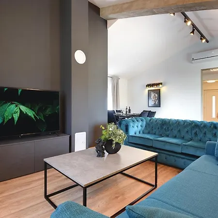 With Private Pool Near Rovinj Vila *
