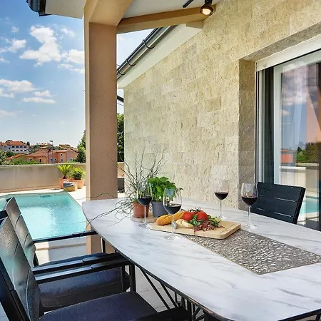 Vila With Private Pool Near Rovinj *