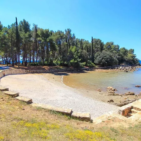 With Private Pool Near Rovinj * Rovinjsko Selo